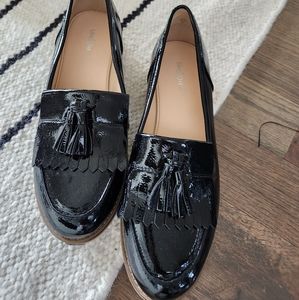 Black patent leather loafers with tassel size 9.5